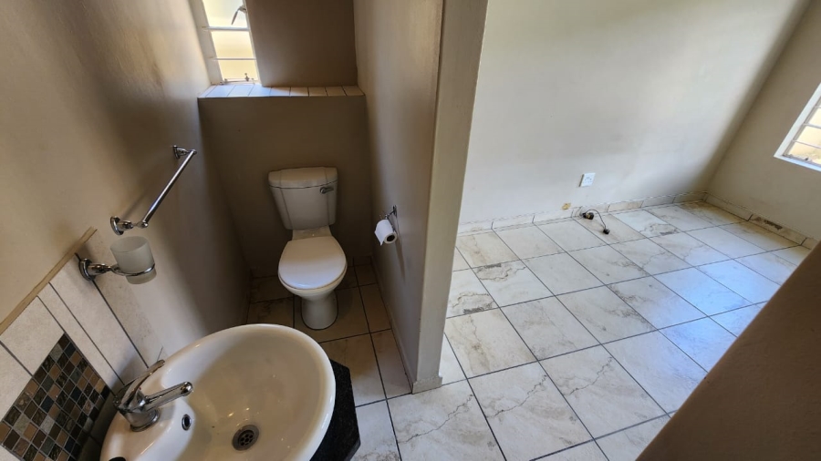 To Let 3 Bedroom Property for Rent in Waterval East North West